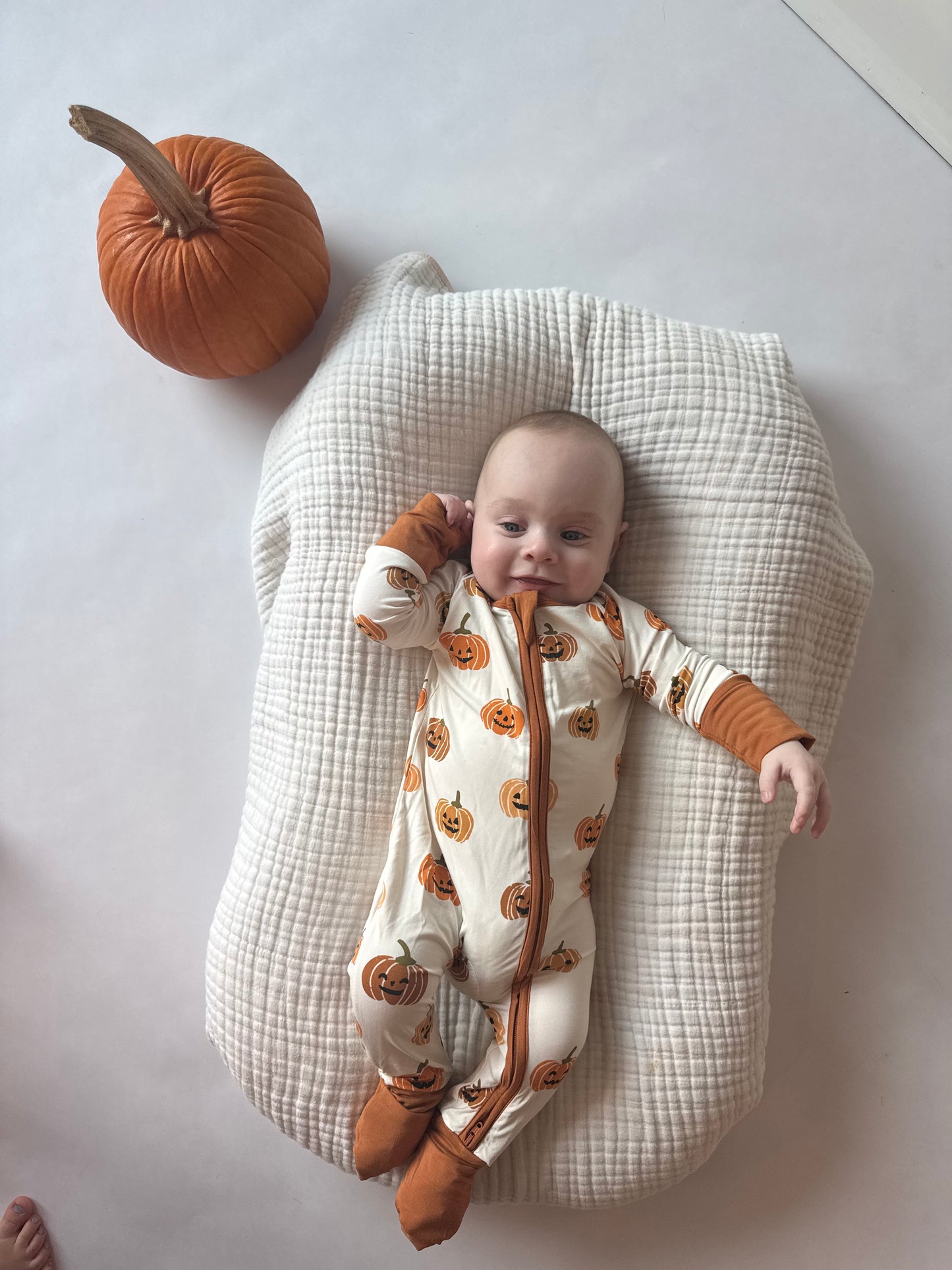 Pumpkins Bamboo Zipper