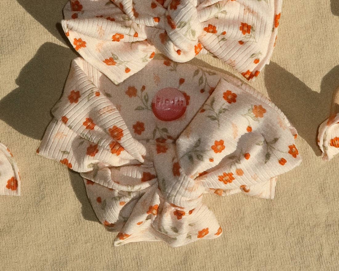 Oversized Bow Cream and Orange Floral Ribbed Tie On Headwrap