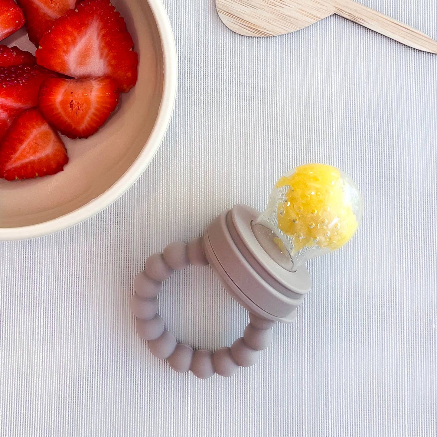 Fruit Feeder
