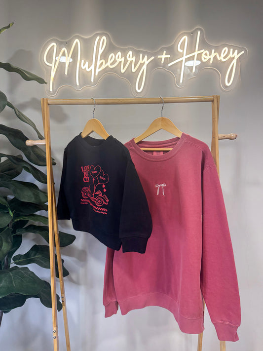 Dainty Bow Embroidered Crewneck