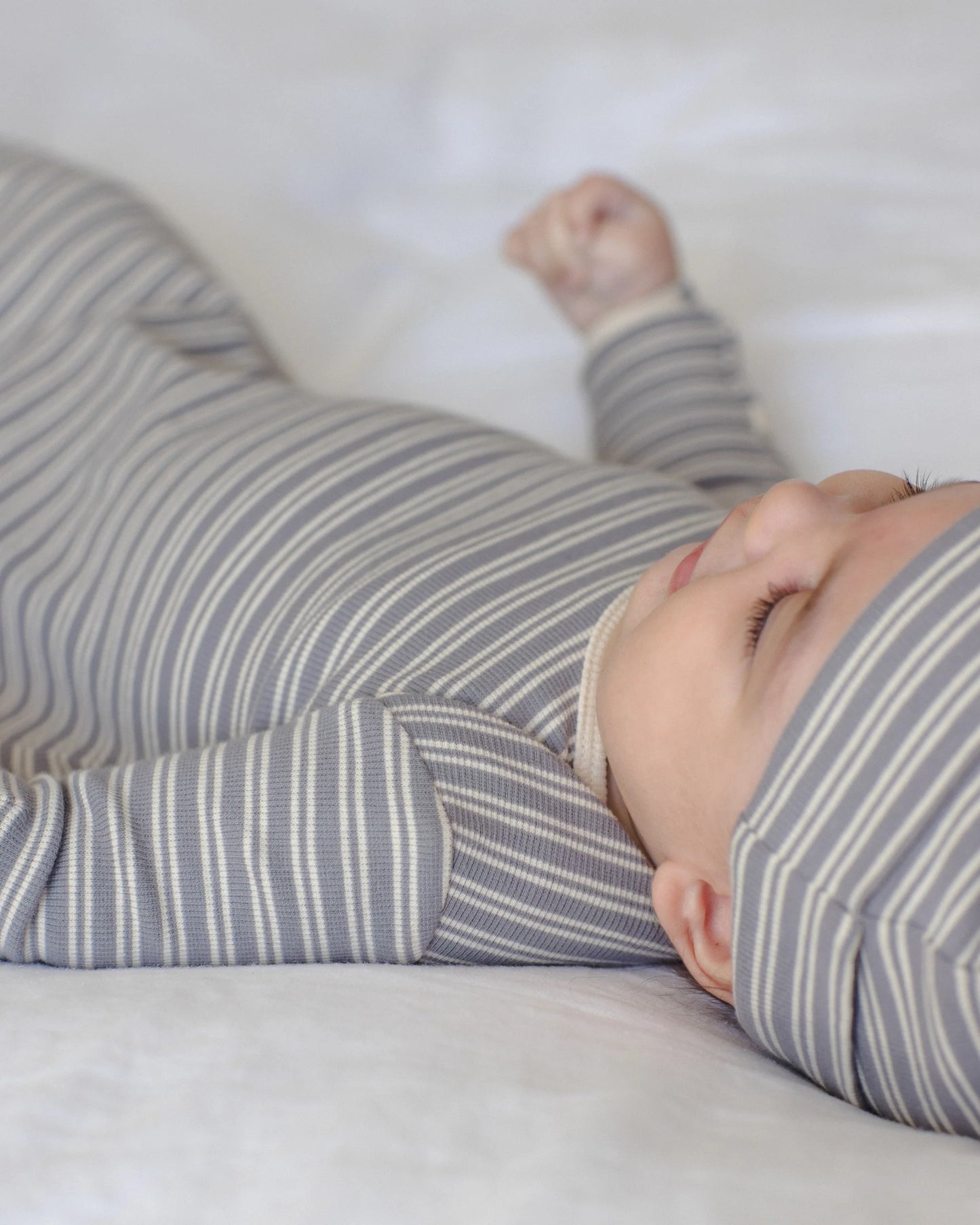 Quincy Mae Knotted Baby Gown And Hat Slate Microstripe
