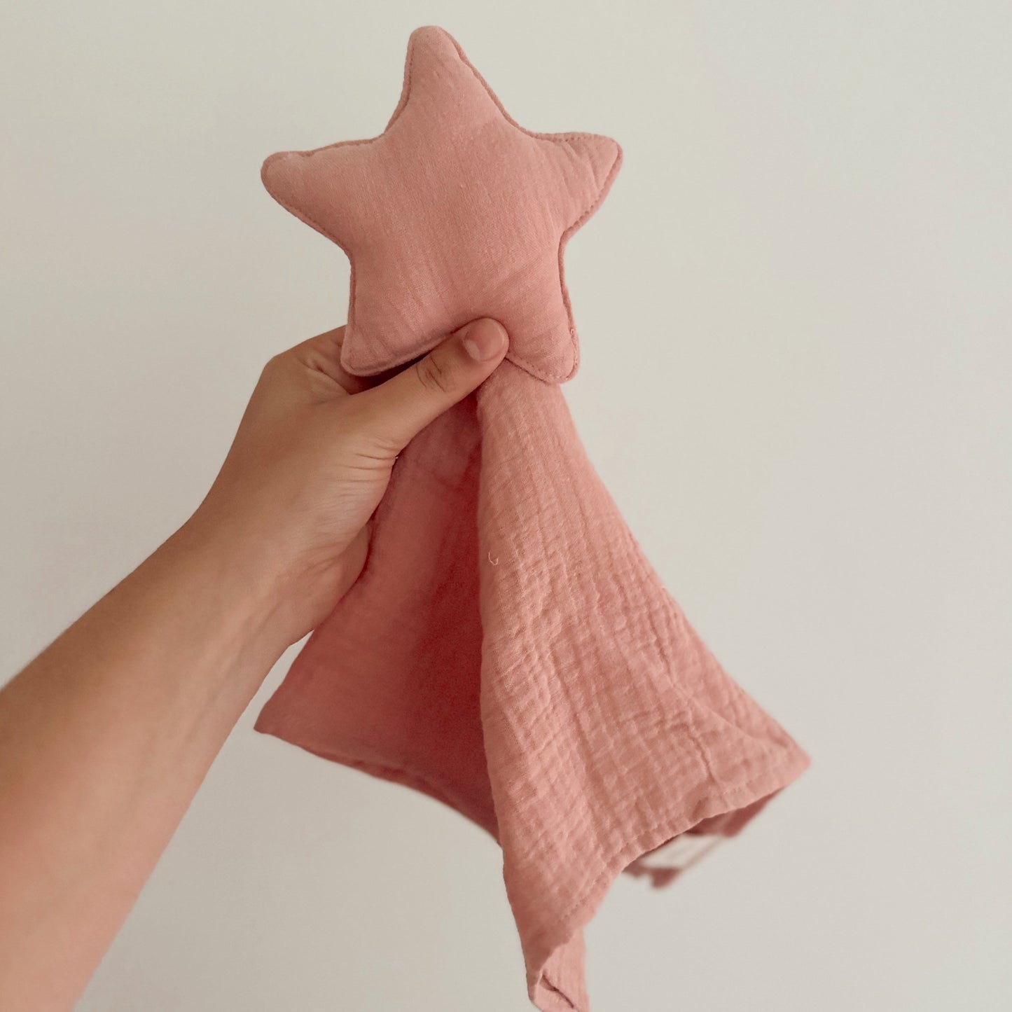 Star Muslin Lovey