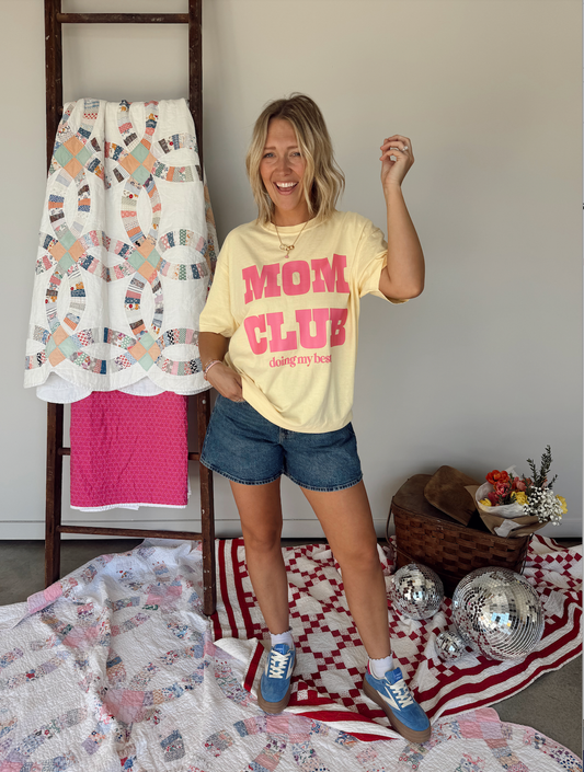 Mom Club Tee | NEW COLOR