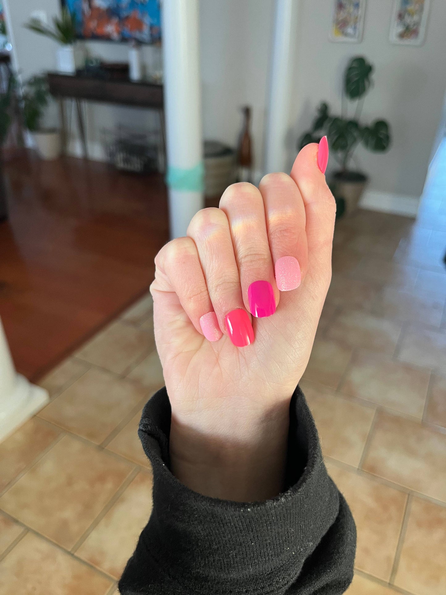 Happy Hearts Piggy Press-on Nails